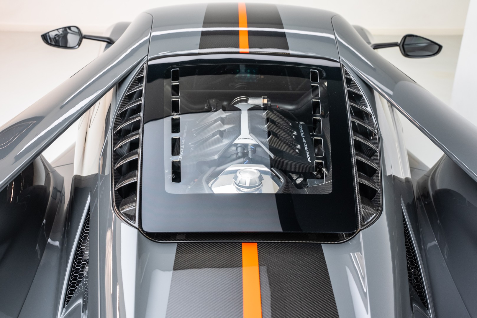 2021 FORD GT | CARBON SERIES | AKRAPOVIC EXHAUST